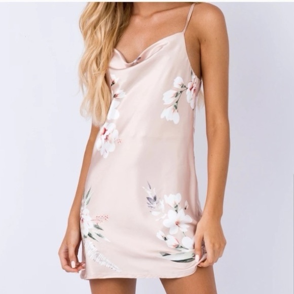 PRINCESS POLLY FLORAL SATIN MINI DRESS - Picture 1 of 5